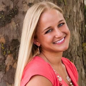 Meet your Posher, Taylor m.